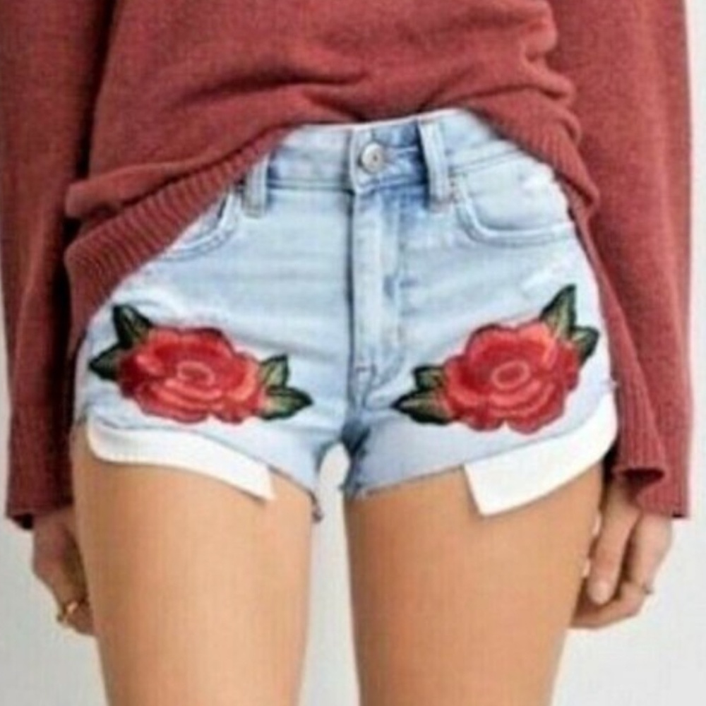 American Eagle Embroidered High Rise Shortie Short Size 8